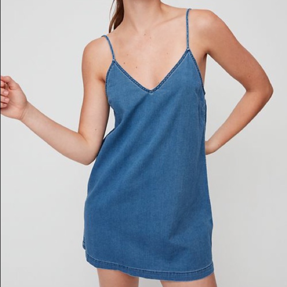 Aritzia dress ✨